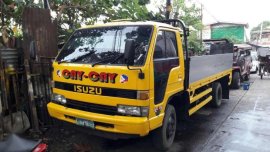 Well-kept isuzu elf for sale
