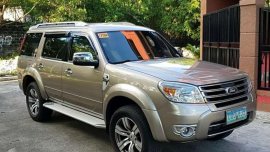 Ford Everest Limited 2013 AT FOR SALE