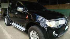 MITSUBISHI Strada 2008 pick up FOR SALE