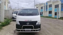 SELLING NISSAN Nv 350 2017
