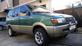 Toyota Revo 2001 GL (Gas Manual)