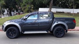 2013 Mitsubishi Strada GLS 4x4 Diesel (1st Owned)