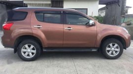 Isuzu MUX 2015 FOR SALE