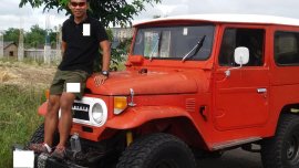 TOYOTA Land Cruiser fj40 model 1974 FOR SALE