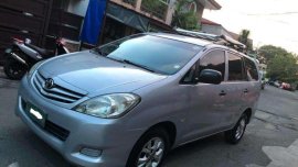 2010 Toyota INNOVA E for sale