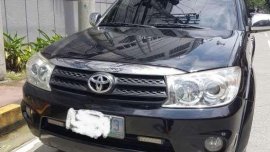 Toyota Fortuner manual diesel 2011 Complete papers