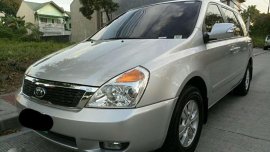 FOR SALE !  2013 Kia Carnival Manual transmission