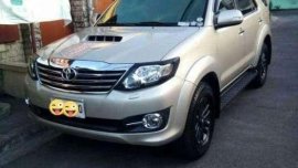 TOYOTA Fortuner V 2014 MODEL 2015 SERIES 4x2 diesel AT