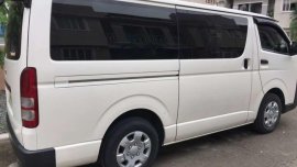 FOR SALE: TOYOTA Hi Ace Commuter 2016