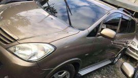 Toyota Innova 2.5E Automatic Diesel 2010 FOR SALE