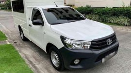 Toyota HILUX FX 4x2 Dual Aircon Diesel MT 2017 