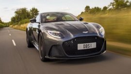 Aston Martin DBS Superleggera 2019 revealed with a powerful 5.2-liter twin turbo V12 engine