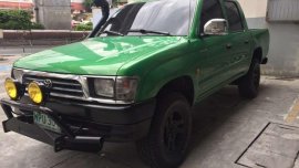 Toyota Hilux 2001 2L engine very fuel efficient