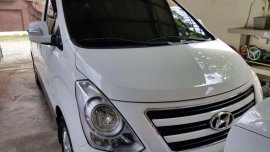 2011 HYUNDAI Grand Starex Gold FOR SALE