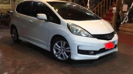 SELLING Honda Jazz ge 2012 cbu japan made