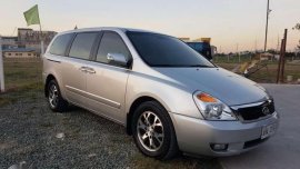 2014 Kia Carnival ex automatic transmission bank financing ok