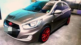 2013 Hyundai Accent Top of the line 