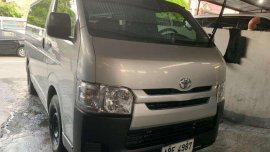 2016 Toyota Hiace Commuter 25L Silver Manual