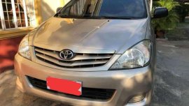 Toyota Innova E 2011 for sale