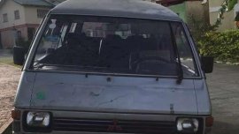 Mitsubishi L300 versa van 1994 model