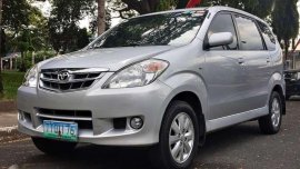 Lady driven 2011 Toyota Avanza 1.5 G Automatic