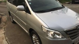 Toyota Innova G variant Manual transmission Diesel 2015 model