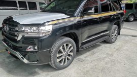 2019 Toyota Land Cruiser Bulletproof Levelb6 for sale in Pasig 