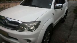 TOYOTA Fortuner G matic gas 2006model FOR SALE