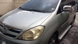 2006 Toyota Innova G Automatic Lady driver