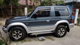 Rush! For sale MITSUBISHI Pajero 3 door 2nd gen 2002