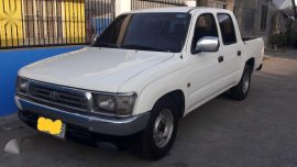 Toyota Hilux 2001 pick-up Cool aircon