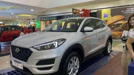 Brandnew 2019 Hyundai Tucson GL FL at 18k dp with free avn worth 55k