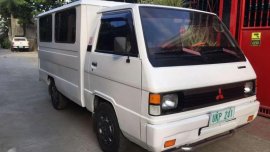 Selling Mitsubishi Fb l300 DIESEL 1996 model