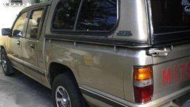 For sale 1998 Mitsubishi L200 Pick up with campershell
