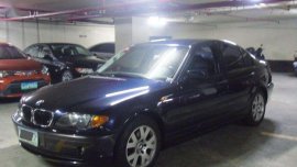 2004 BMW 318i Dark Blue Sedan Very Low Mileage Pristine Condition