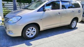 2012 Toyota Innova E for sale