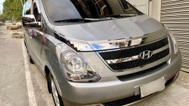 Hyundai Van Grand Starex Gold VGT 2014 Top of the line