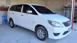 2013 Toyota Innova E Automatic transmission D4d Diesel engine
