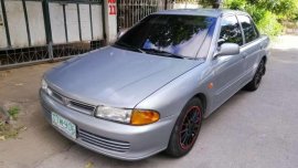 SELLING MITSUBISHI Lancer glxi 95model