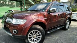 SELLING MITSUBISHI Montero sports gls 2010