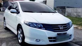 I''m selling my 2011 Honda City 1.3 MT