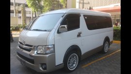 2017 Toyota Hiace GL Grandia AT Diesel