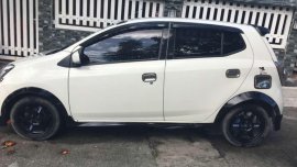 TOYOTA WIGO E 1.0 engine 2014 model Manual transmission