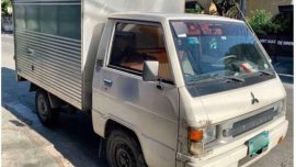 Mitsubishi L300 MT 2011 for sale
