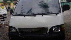 Toyota Hiace Commuter Van 2001 for sale