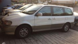 2000 Kia Carnival for sale 