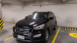 For Sale : Hyundai Santa Fe 2014