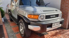 2015 Toyota Fj Cruiser 4.0 automatic Well maintained