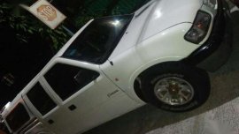 Isuzu Fuego 2004 for sale