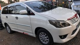 Toyota Innova 2.5G Diesel Top of the line Manual 2013